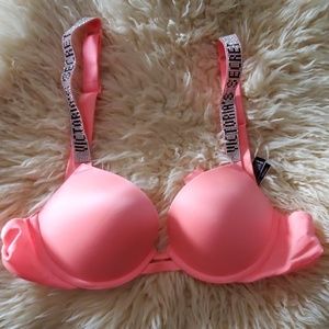 Victoria's Secret Very Sexy push-up Bra 32B